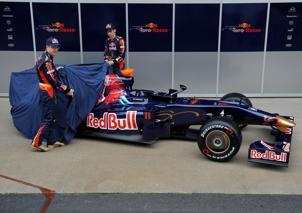 TORO ROSSO STR4